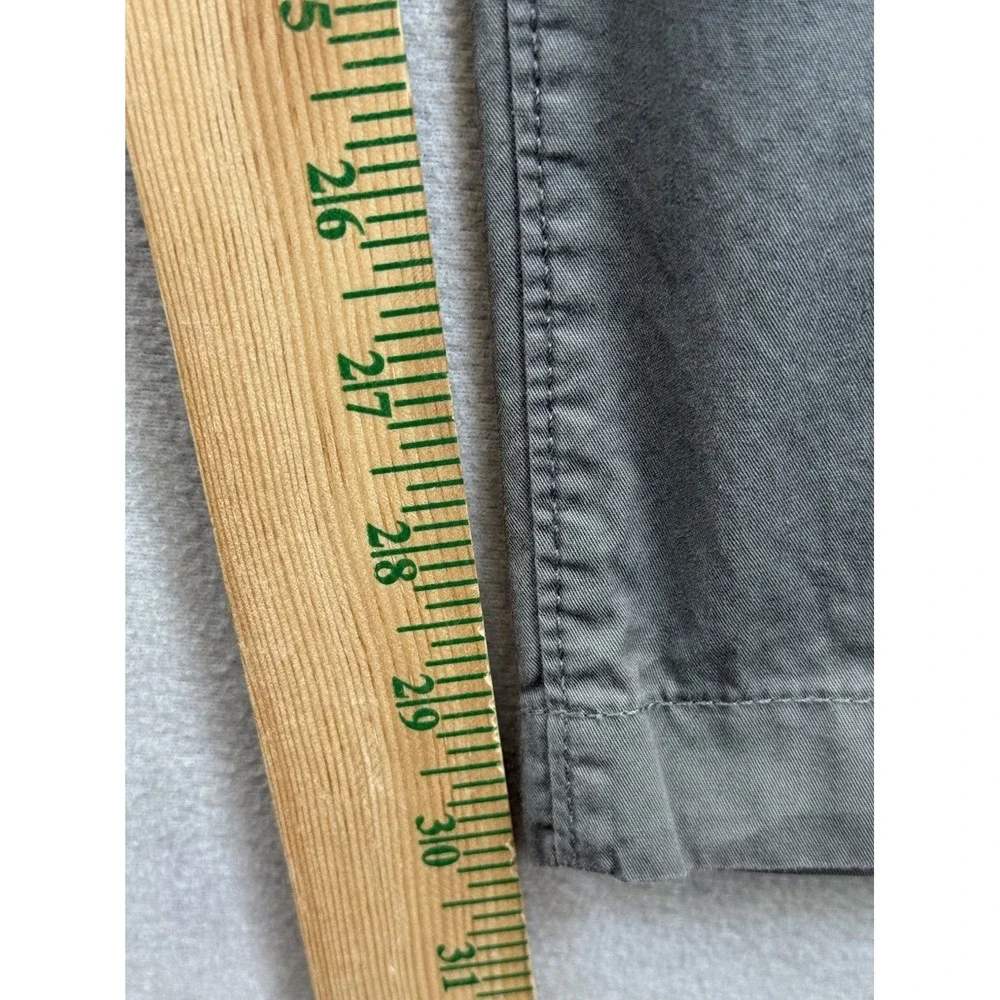Eddie Bauer Men's Sz 34x30 Gray Hiking Trail Outdoor‎ Lightweight Chino Pants